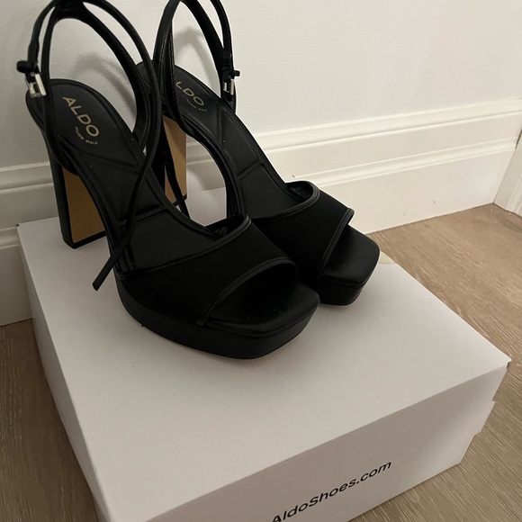 Aldo Chicglimmer Black Strappy Platform Heels 4 inch - Picture 6 of 7
